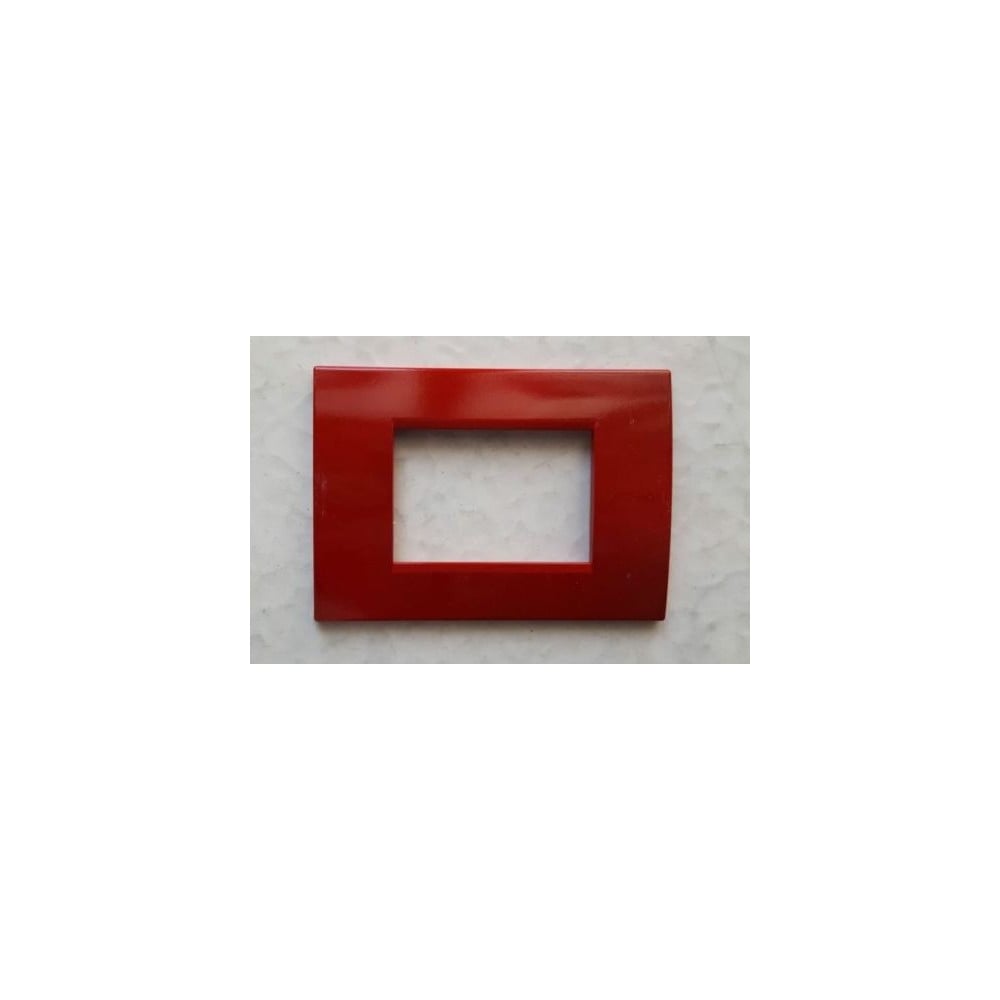 Trade Shop - Placca Placche Placchete Compatibili Living Light In Abs 3 4 7 Posti Colorate - Rosso -4 Fori -