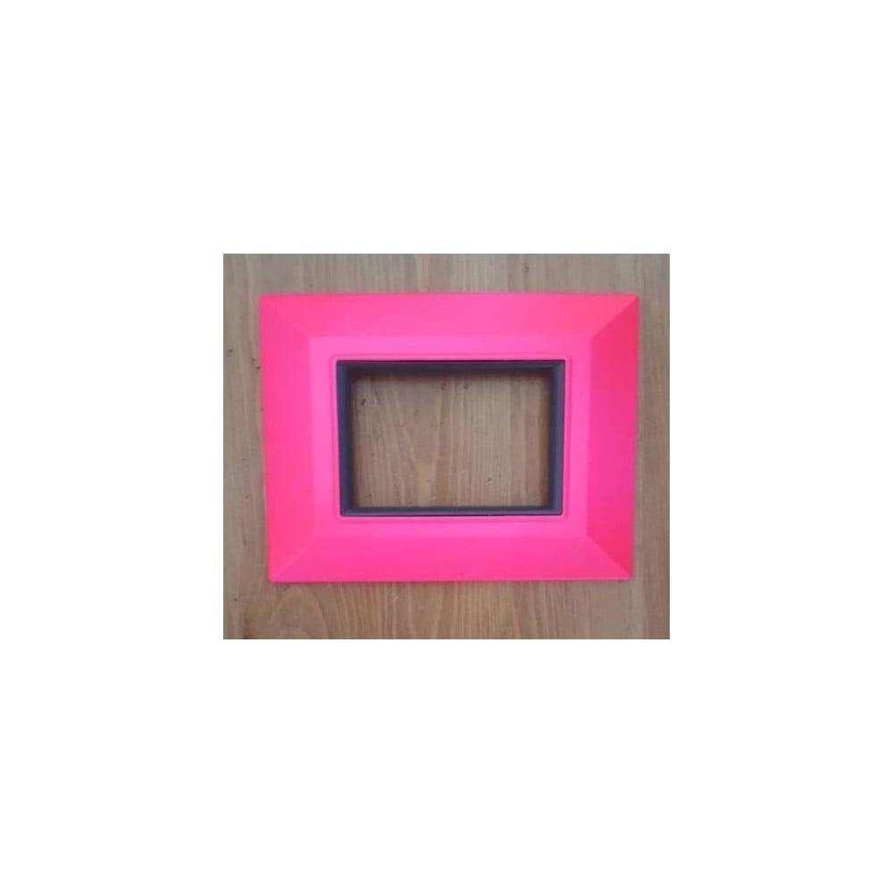 Trade Shop - Placca Placchetta Placchette Compatibili Per Serie Axolute Bticino Colorate Sq - Fucsia -3 Fori -